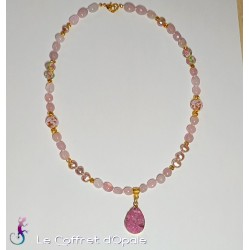 Collier géode rose et or,...