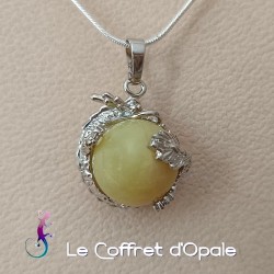 Collier et pendentif dragon...
